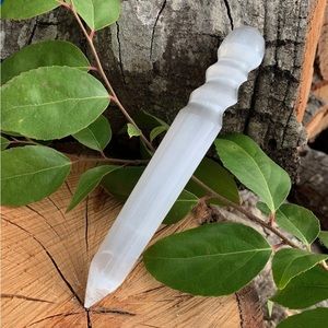 Selenite Wand (Approximately 7”)
